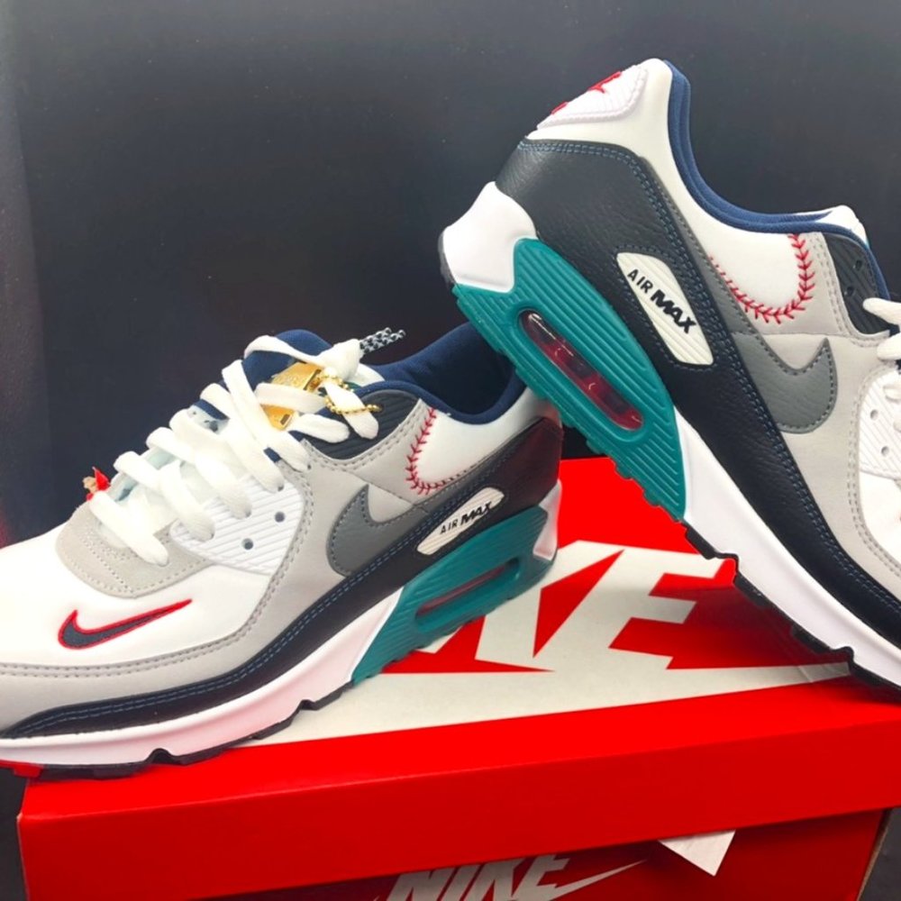 NIKE DJ5190-100 Ken Griffey JR